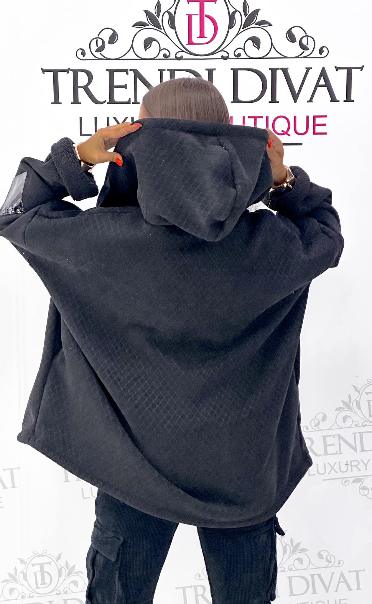 Soft-soft lining, thick, loose-fitting cardigan with patterned fabric - Image 14