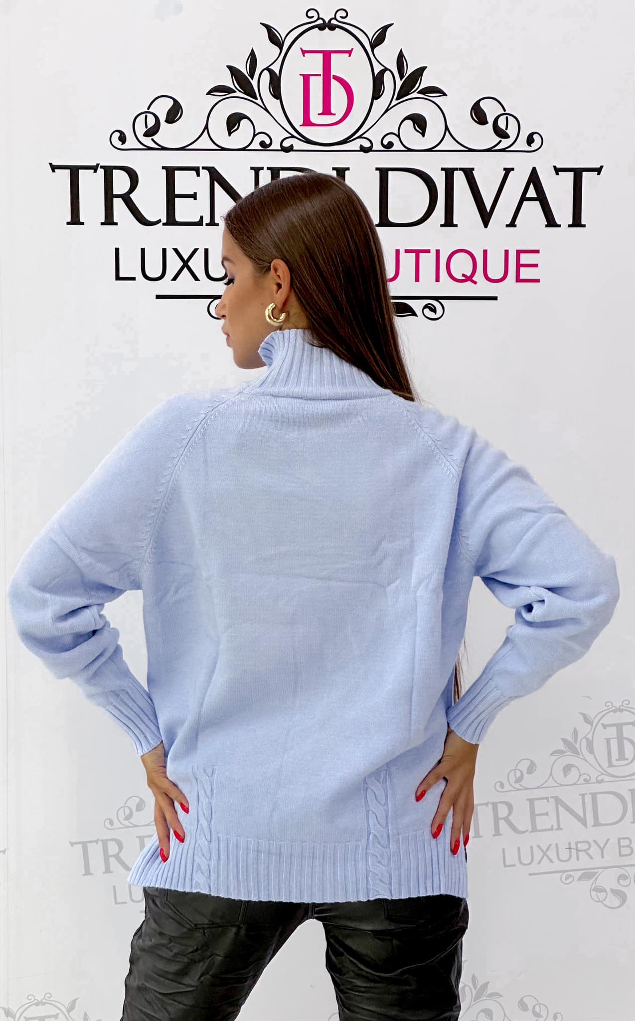 Turtleneck with side slits, soft, thicker knit fabric - Image 7