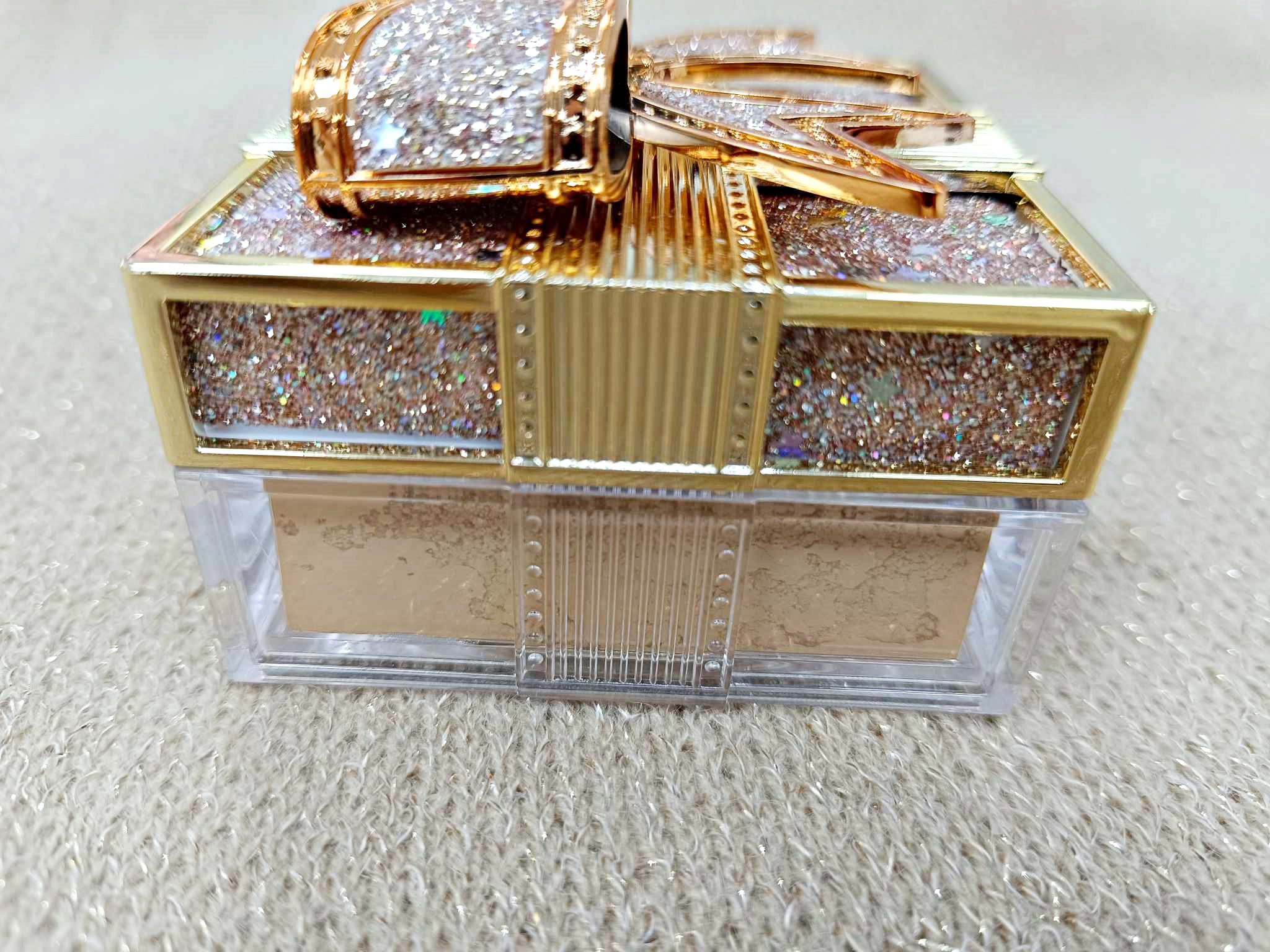 Gyémántszerű fényes, masni alakú laza púder - Image 9