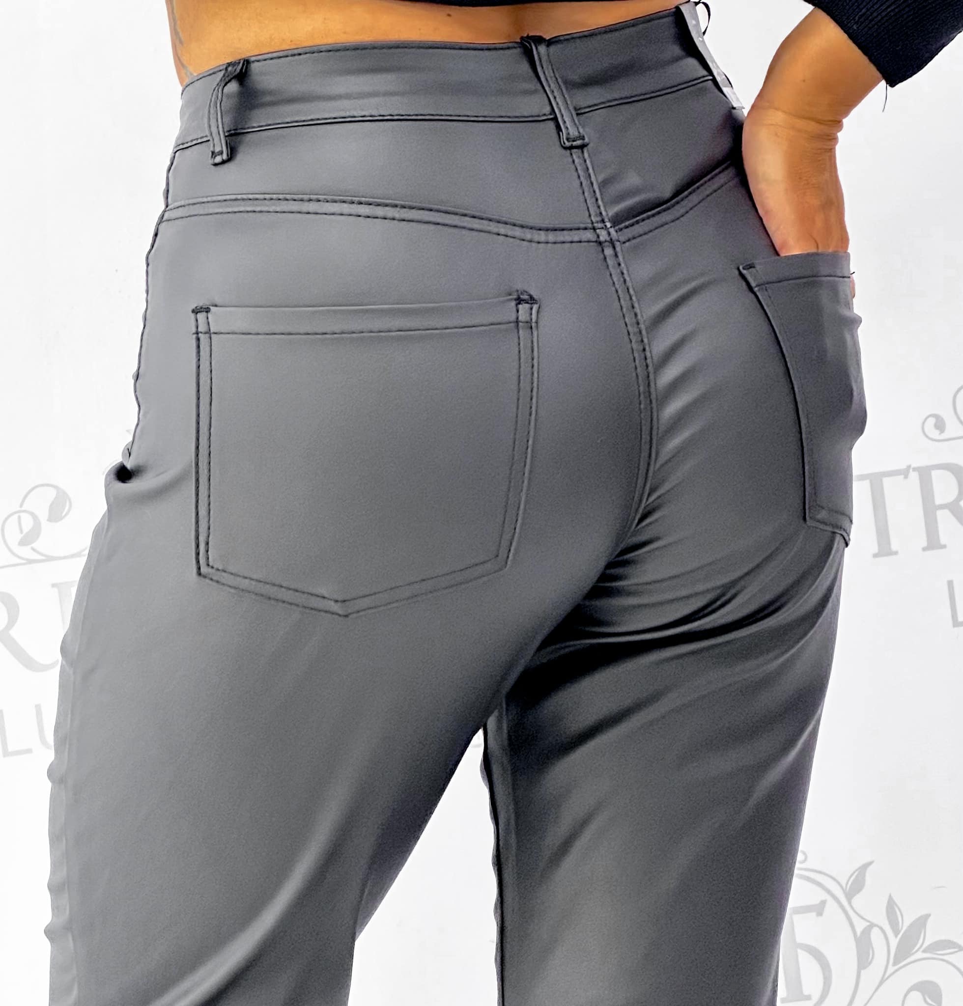 Plus size, lightly lined, leather effect, Mom style trousers "R8011#" - Image 5