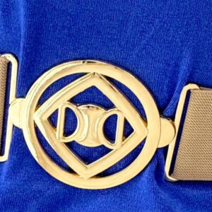 Állítható méretű, vastag gumis öv