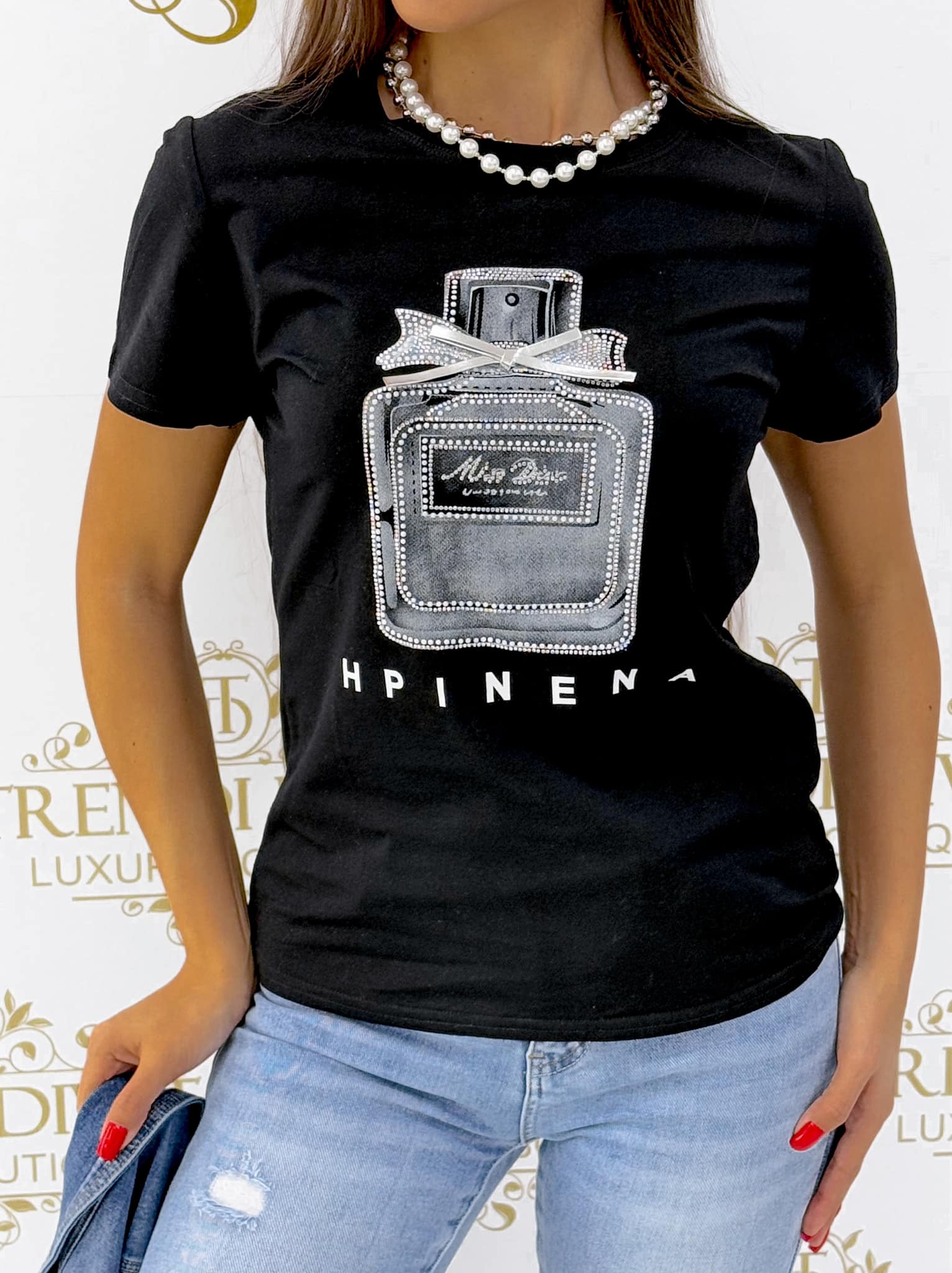Perfume pattern T-shirt with stones - Image 7