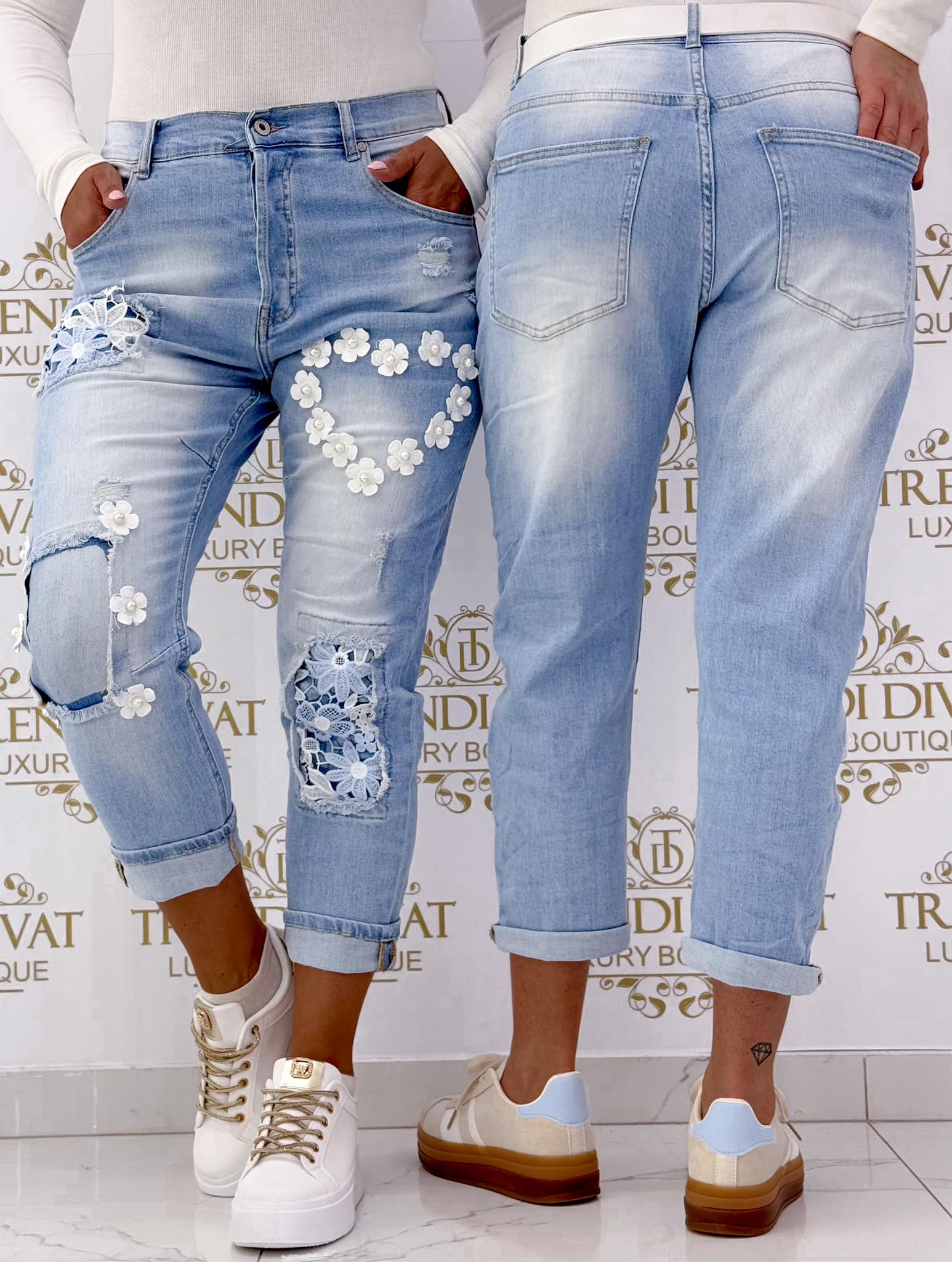Unique boyfriend jeans with flowers & beads