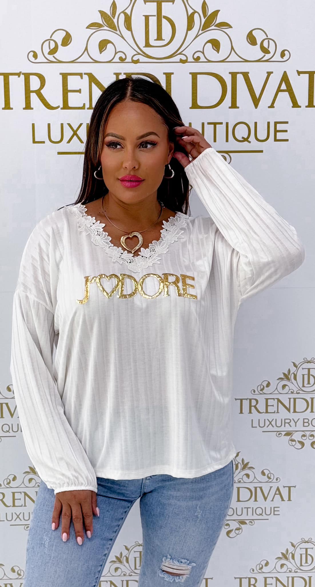 Lace V-neck top with striped fabric and gold lettering - Image 8
