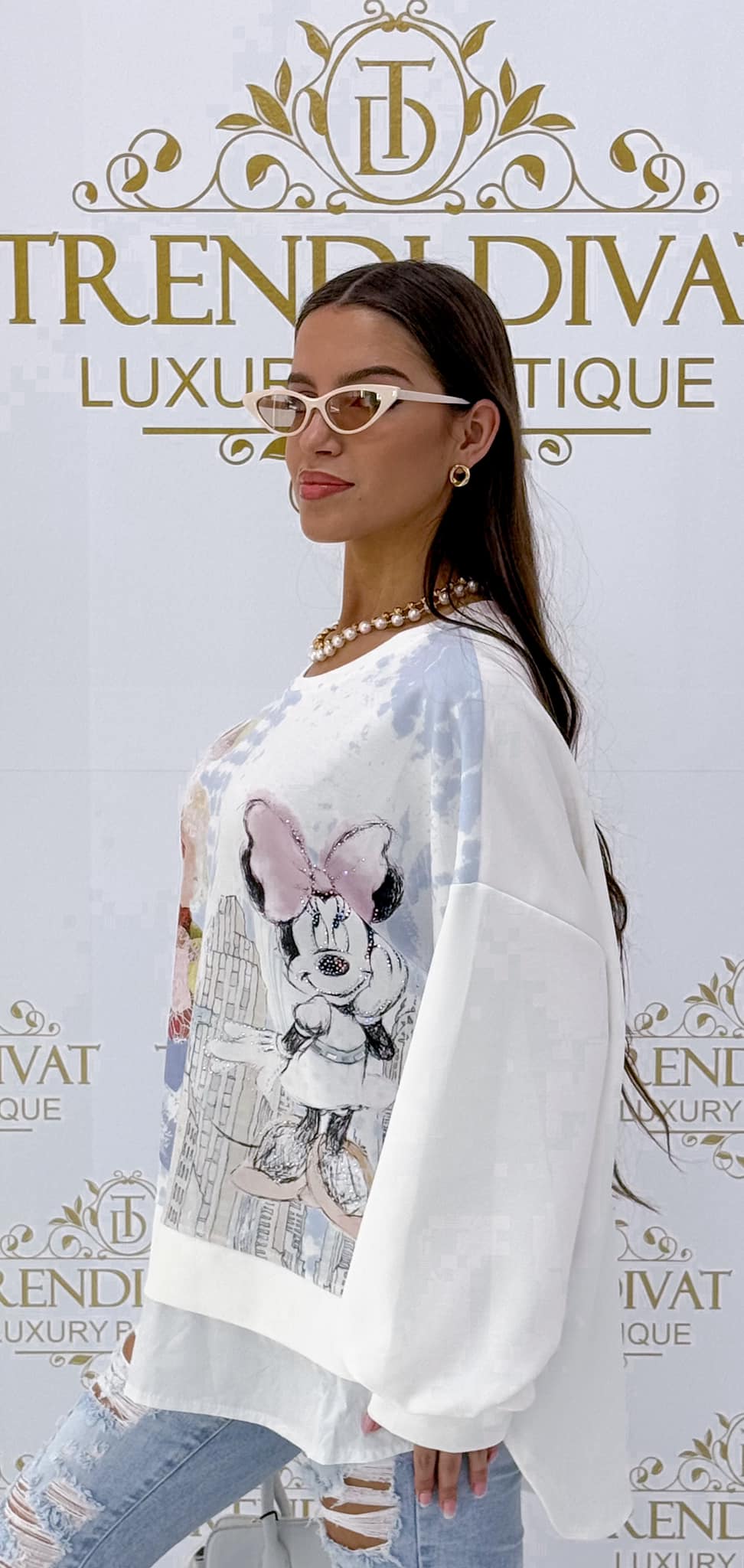 Special patterned, loose-fitting sweater with stones - Image 7