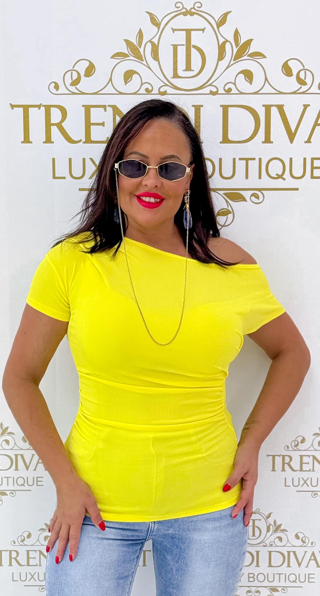 Boat neck top with pleats at the waist and ribbed fabric - Image 20