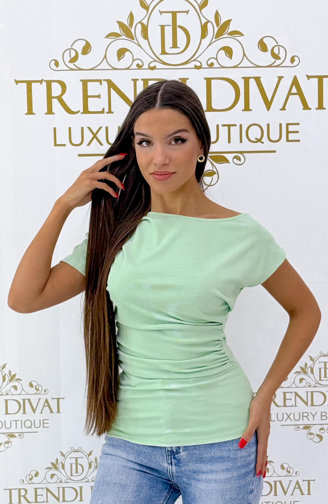 Boat neck top with pleats at the waist and ribbed fabric - Image 34