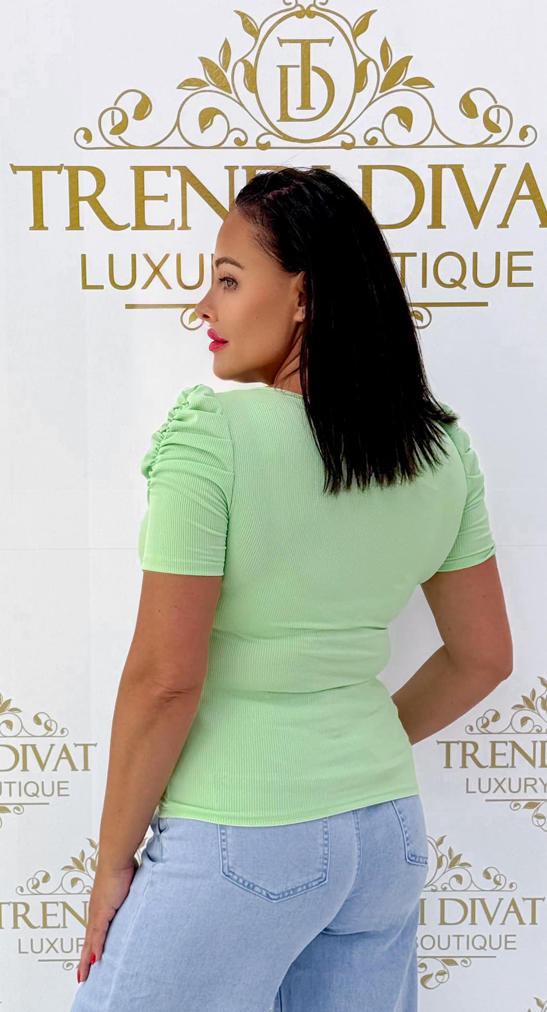 Round neck top with pleated puff sleeves and ribbed fabric - Image 18