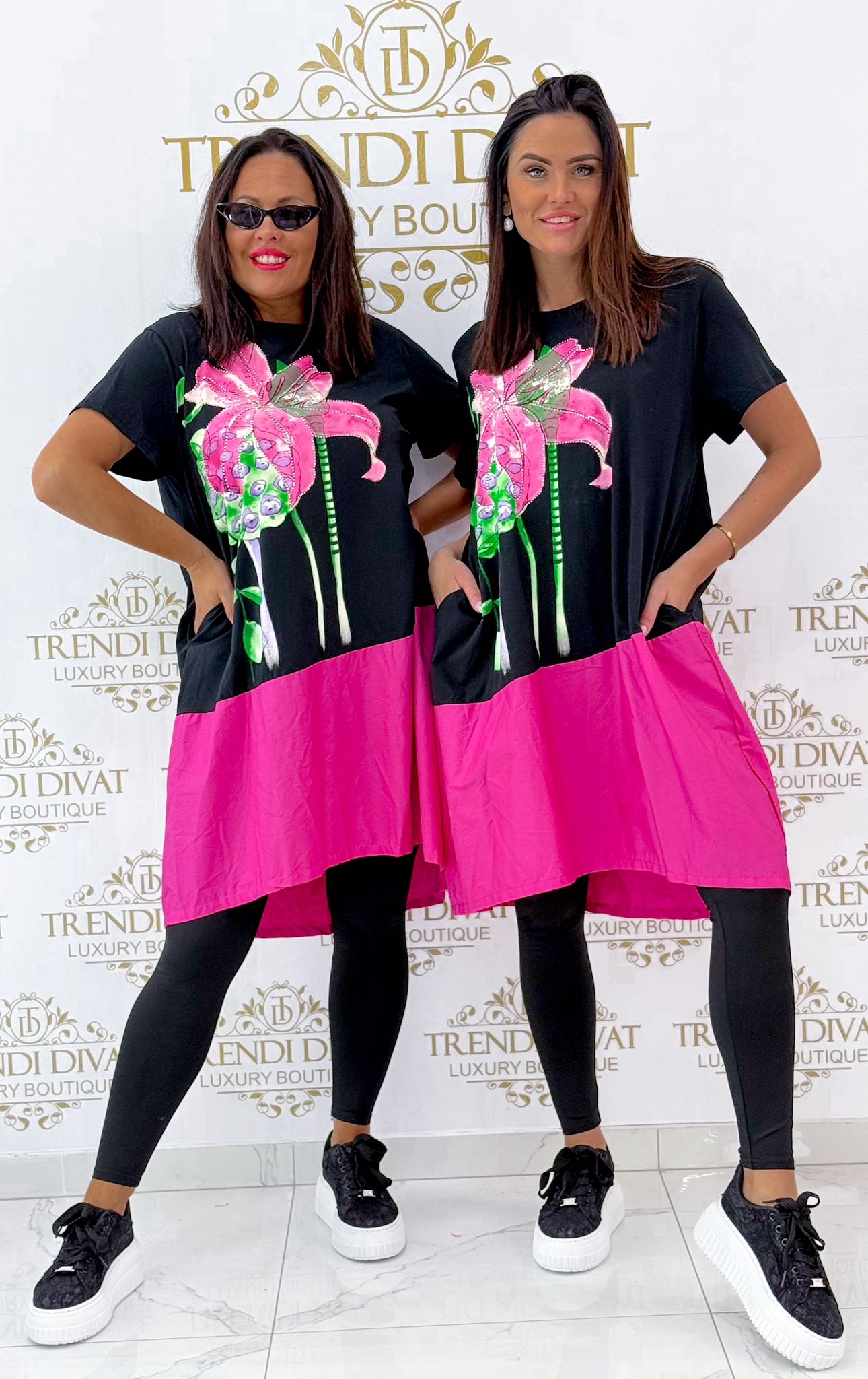 Kövekkel díszített virág mintázatú, laza fazonú tunika - Image 2