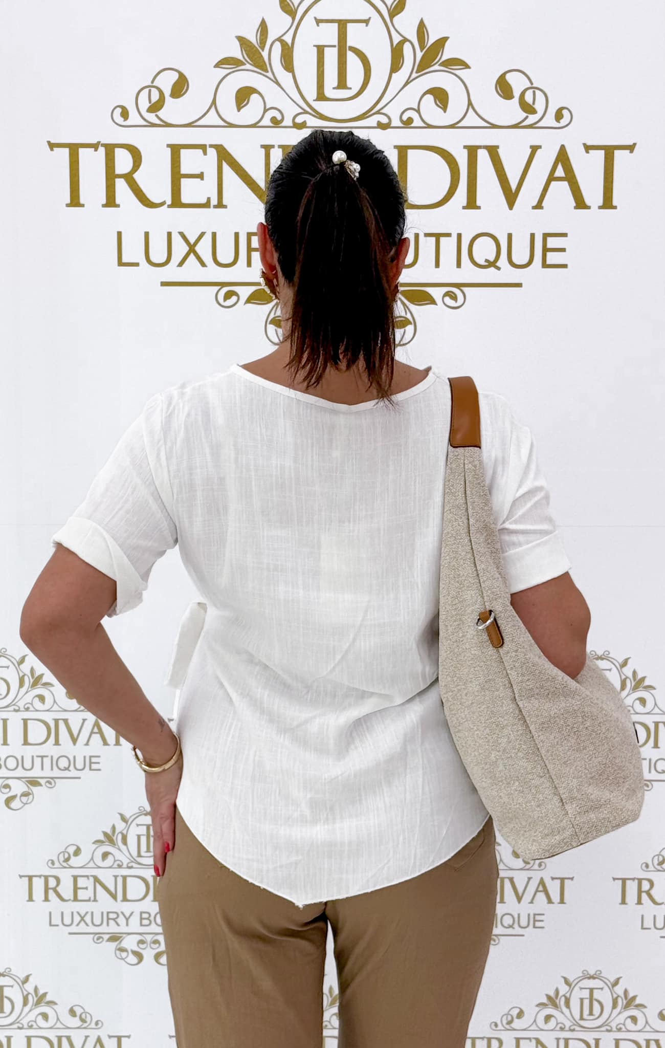 Linen effect top with bow tie at the waist - Image 16