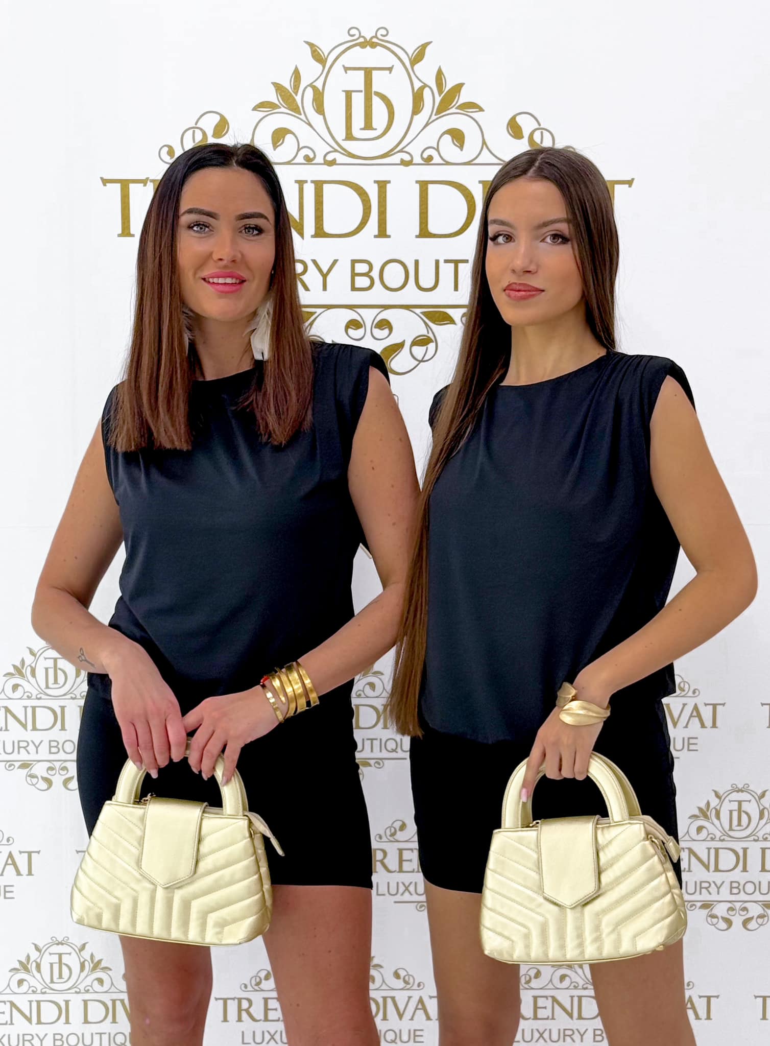 Mini dress with cut-out back and fitted bottom - Image 3