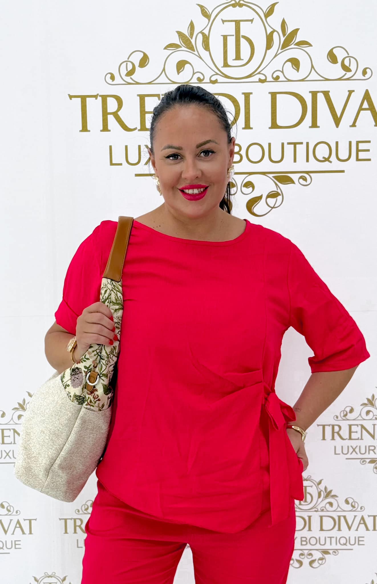 Linen effect top with bow tie at the waist - Image 4