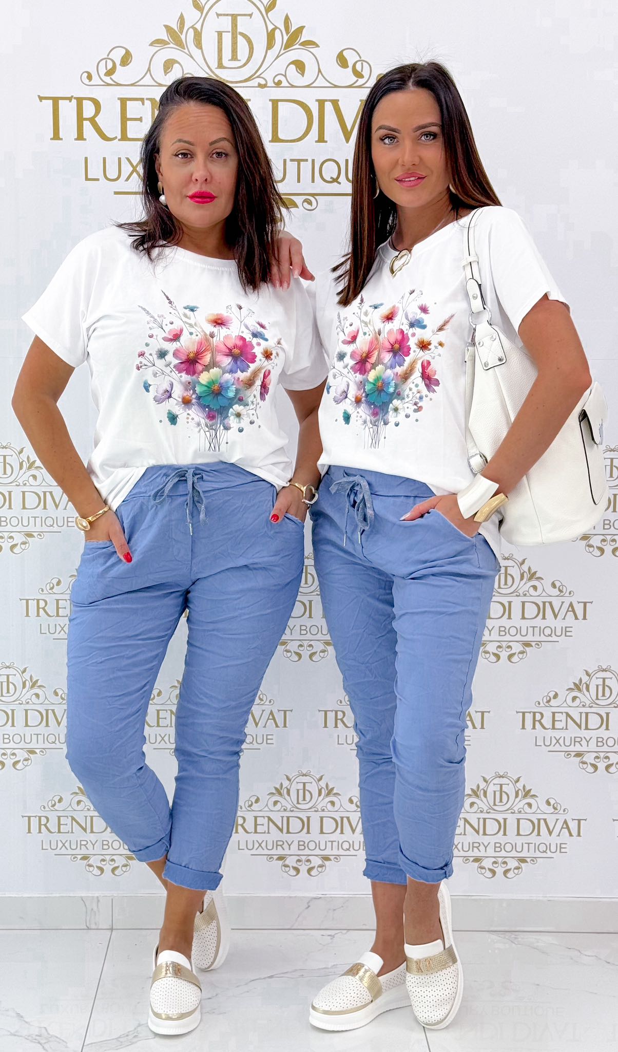 Elasticated waist trousers with elasticated waistband and elasticated canvas fabric - Image 3