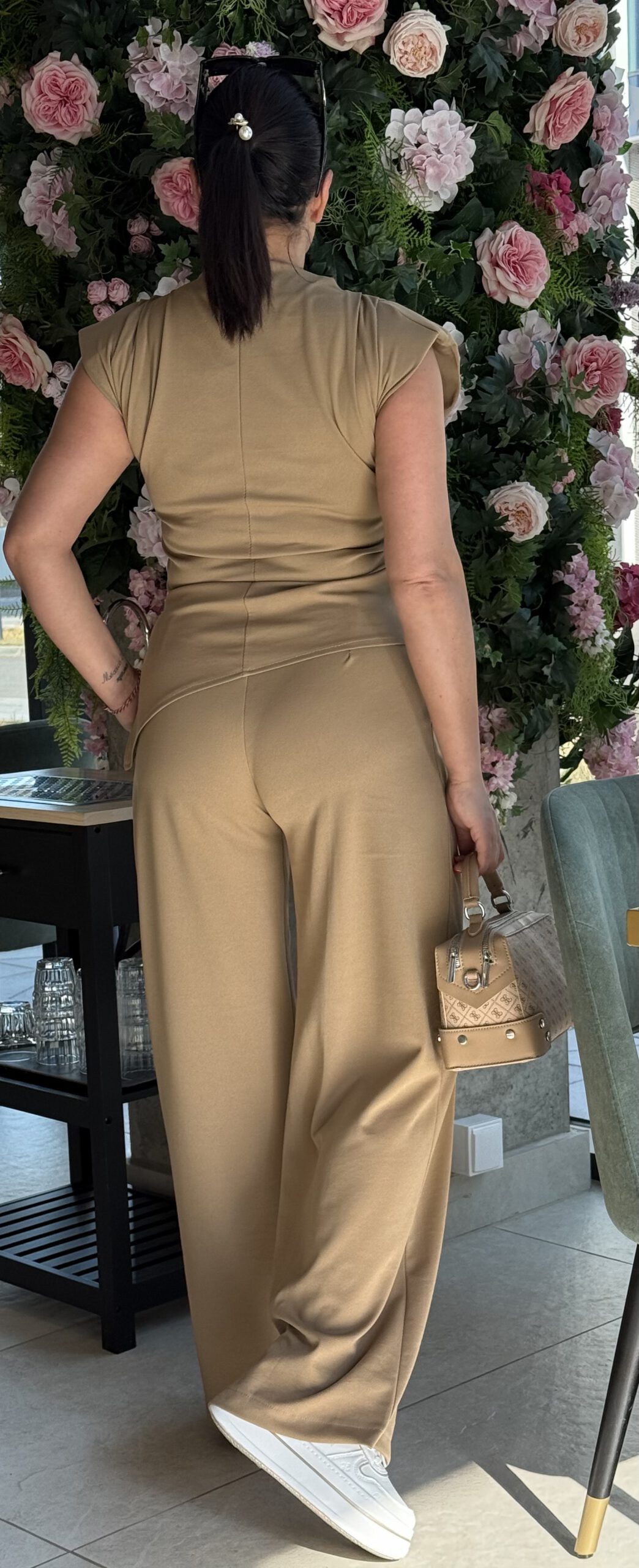 Unique palazzo set with shoulder padded top in lightweight elastic - Image 7