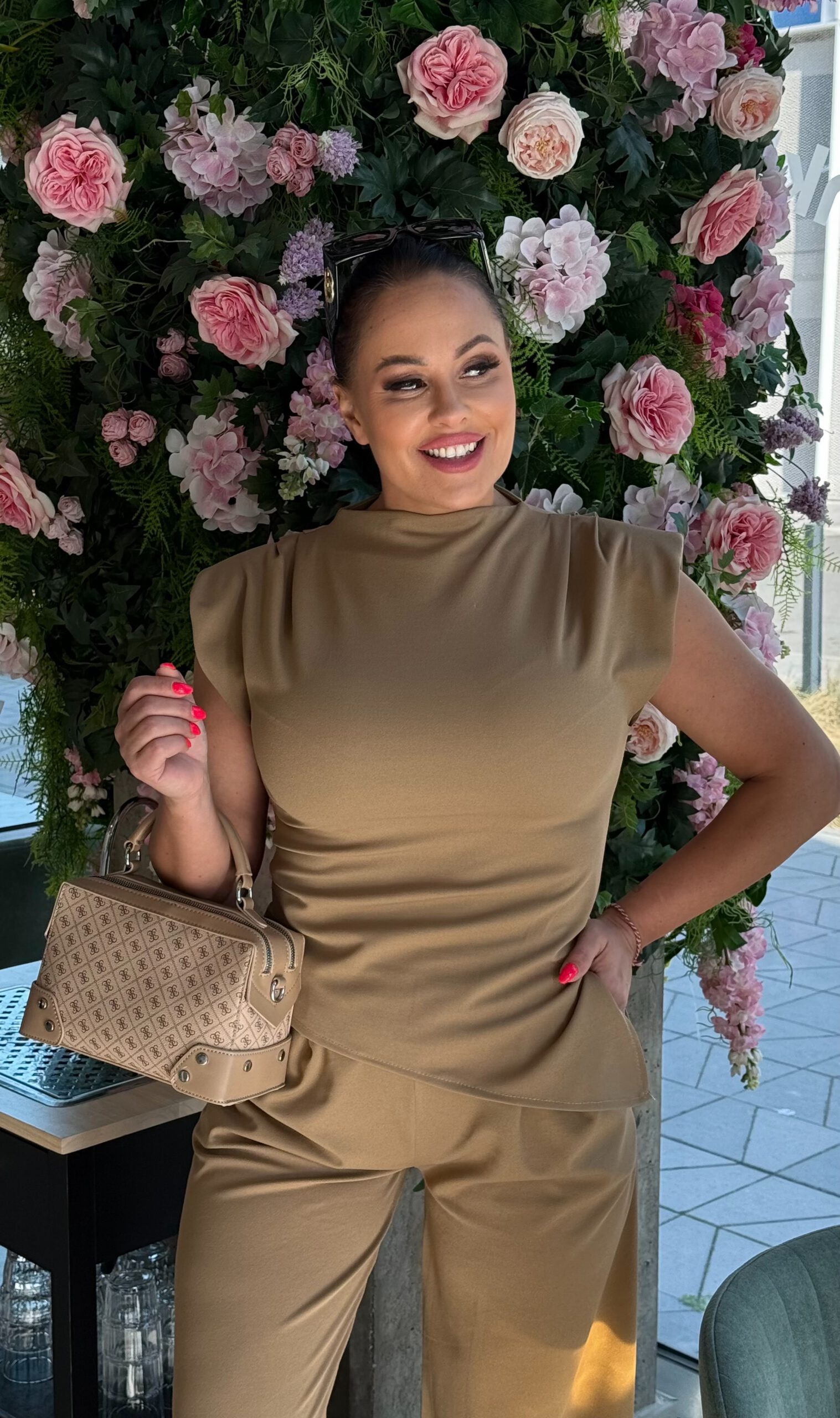 Unique palazzo set with shoulder padded top in lightweight elastic - Image 5