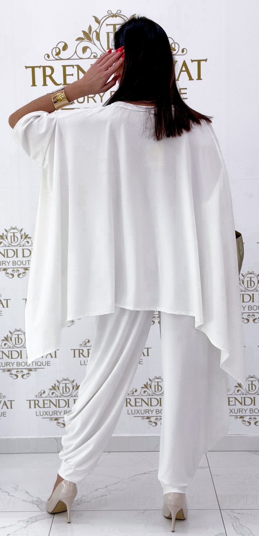 Premium quality, special custom-made ensemble - Image 18