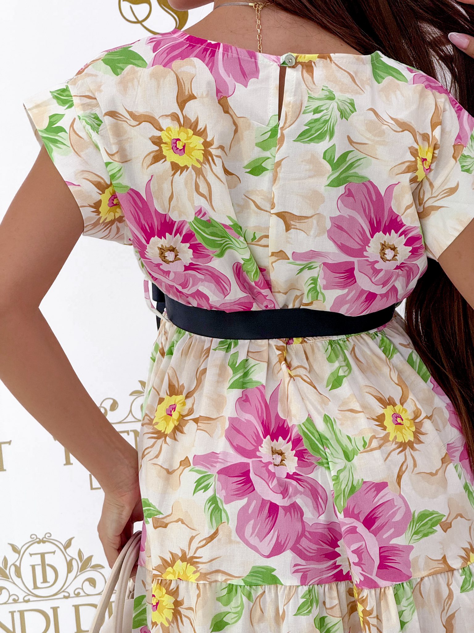 Flower patterned linen midi dress with tie belt - Image 7