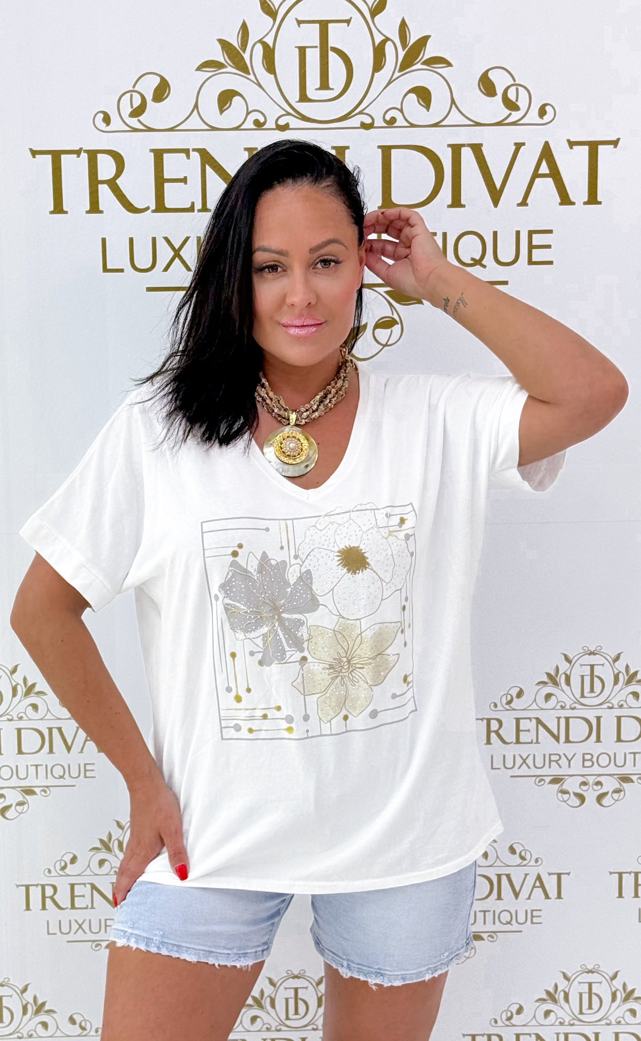 V-nyakú, kövekkel díszített virág mintázatú, laza fazonú felső - Image 3