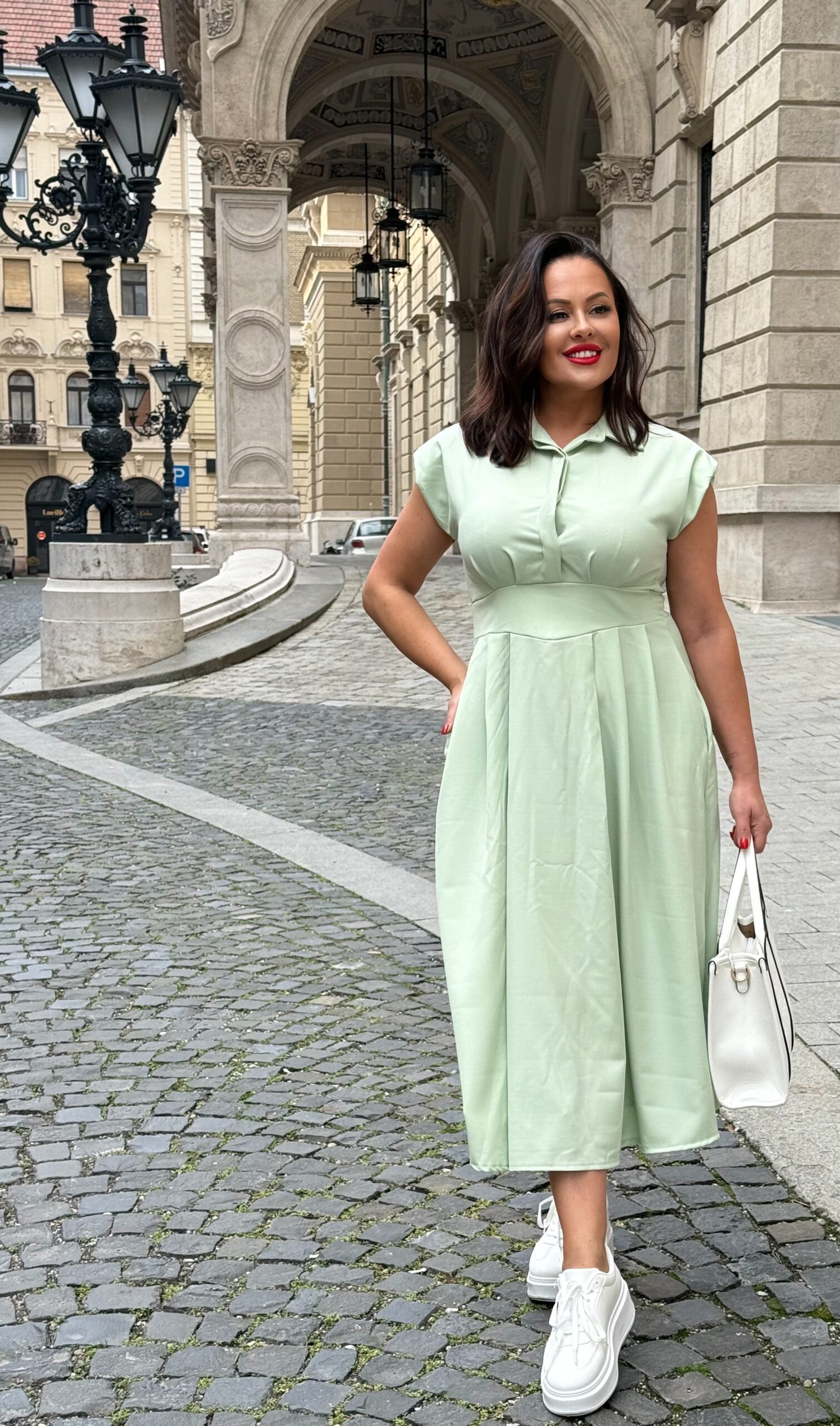 Collared, buttoned bust, slim-fit midi dress with shoulder pads - Image 5