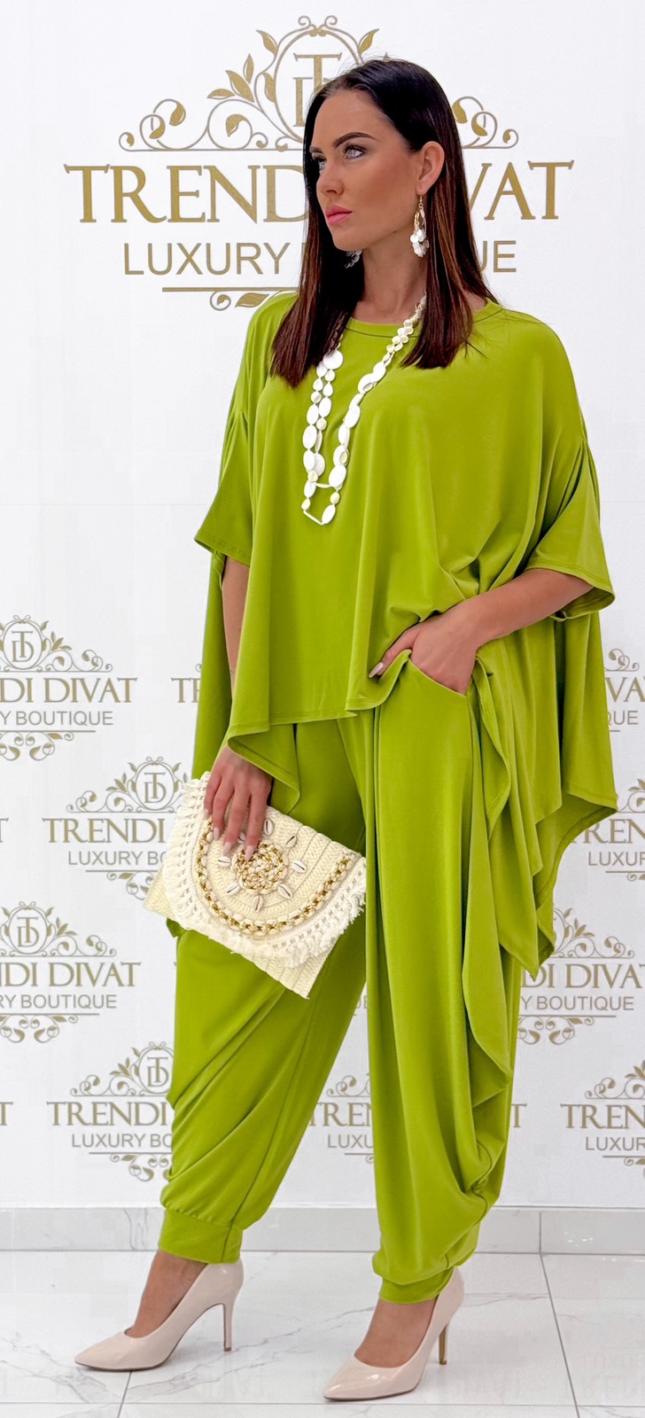 Premium quality, special custom-made ensemble - Image 43