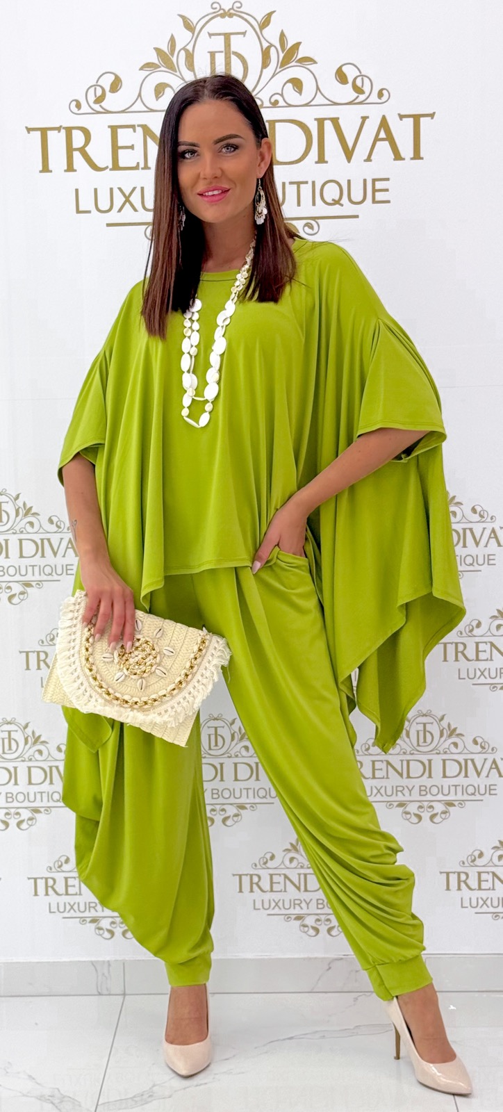 Premium quality, special custom-made ensemble - Image 44