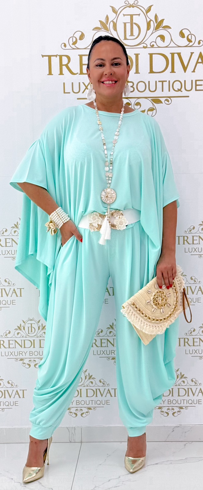 Premium quality, special custom-made ensemble - Image 45