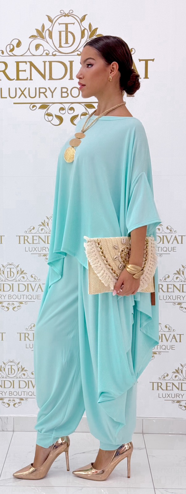 Premium quality, special custom-made ensemble - Image 47