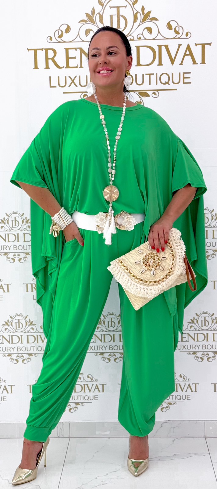 Premium quality, special custom-made ensemble - Image 56