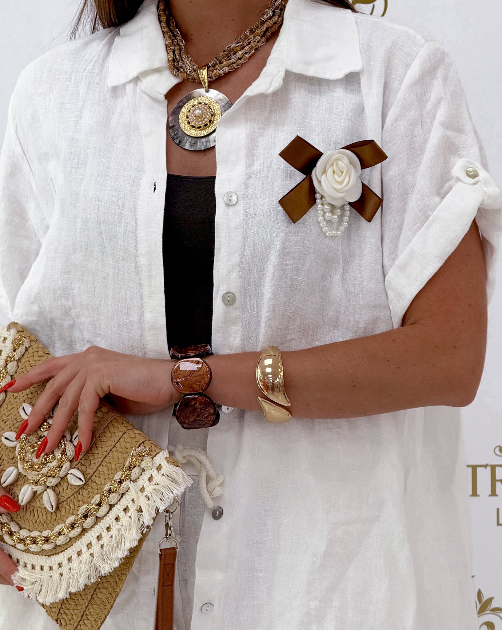 Lenvászon hatású galléros ing tunika, virágos kitűzővel - Image 14