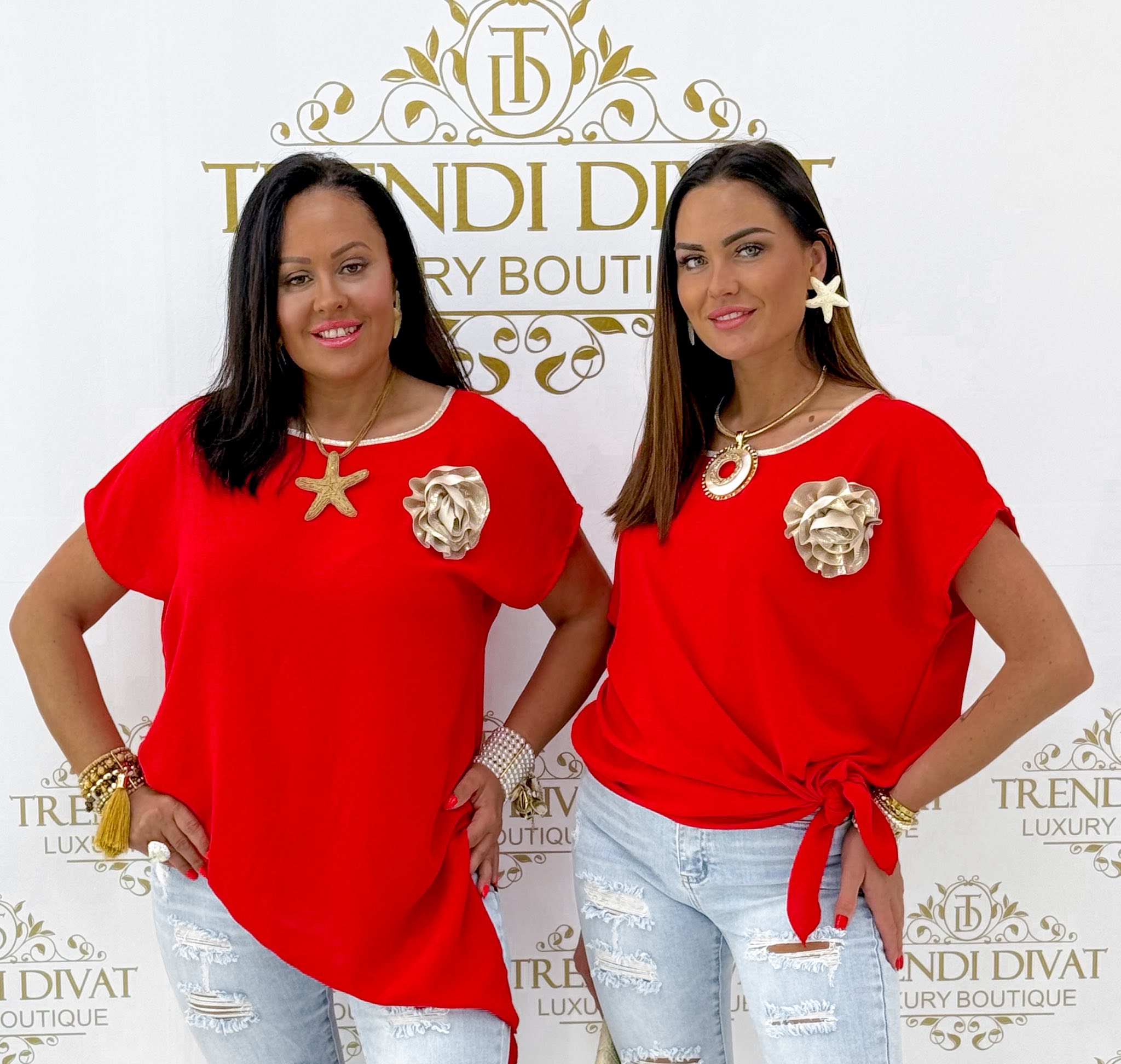 Oldalt megkötős, lenge anyagú, virágos brossal díszített felső - Image 29