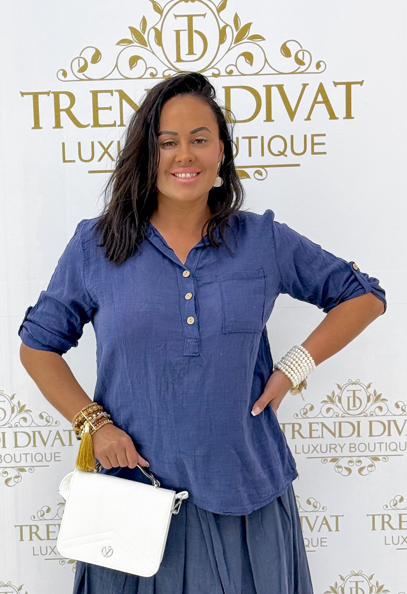 Álló galléros, gombos nyakú, lenvászon anyagú blúz - Image 23