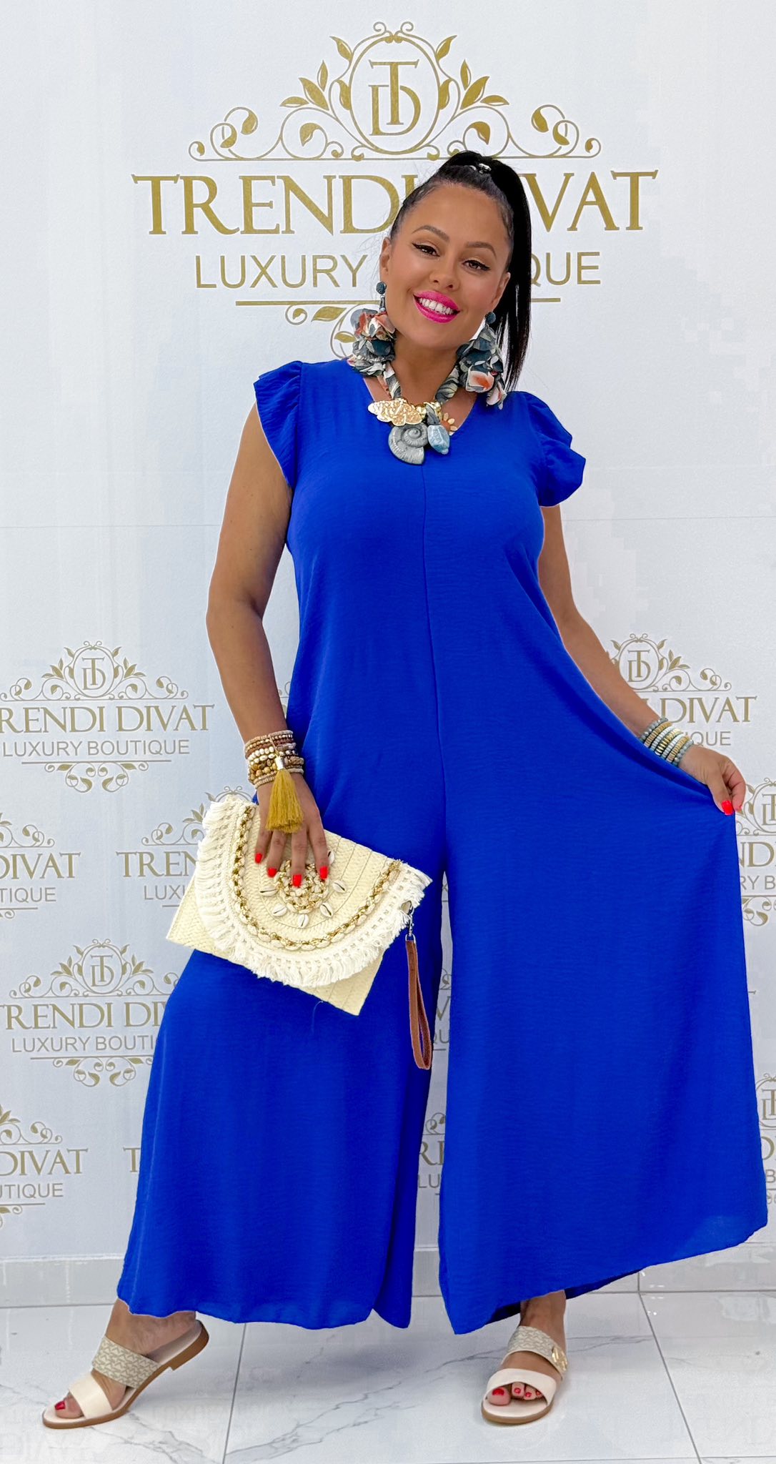 Nyitott hátú, fodros vállú, muszlin anyagú palazzo overál - Image 41