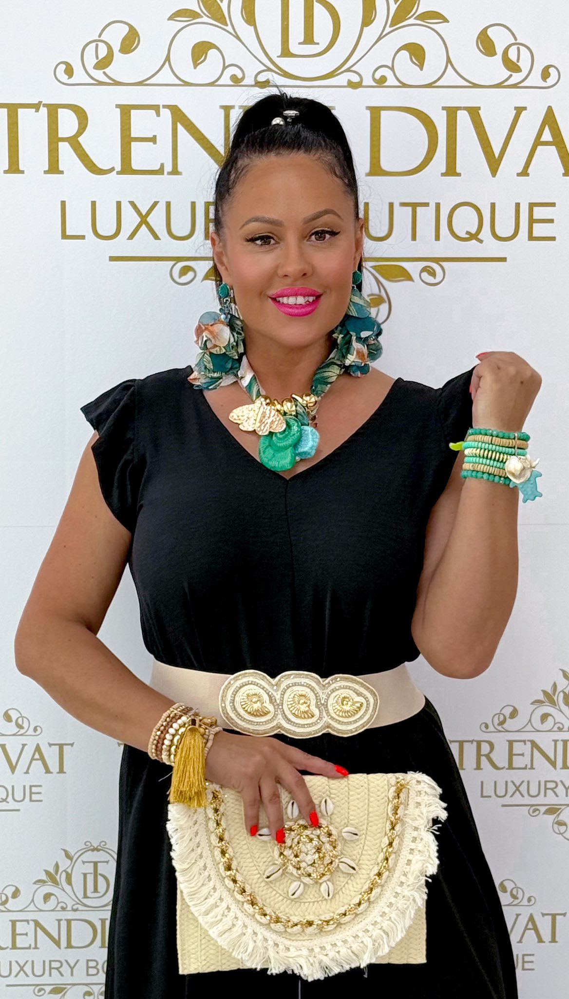 Nyitott hátú, fodros vállú, muszlin anyagú palazzo overál - Image 20