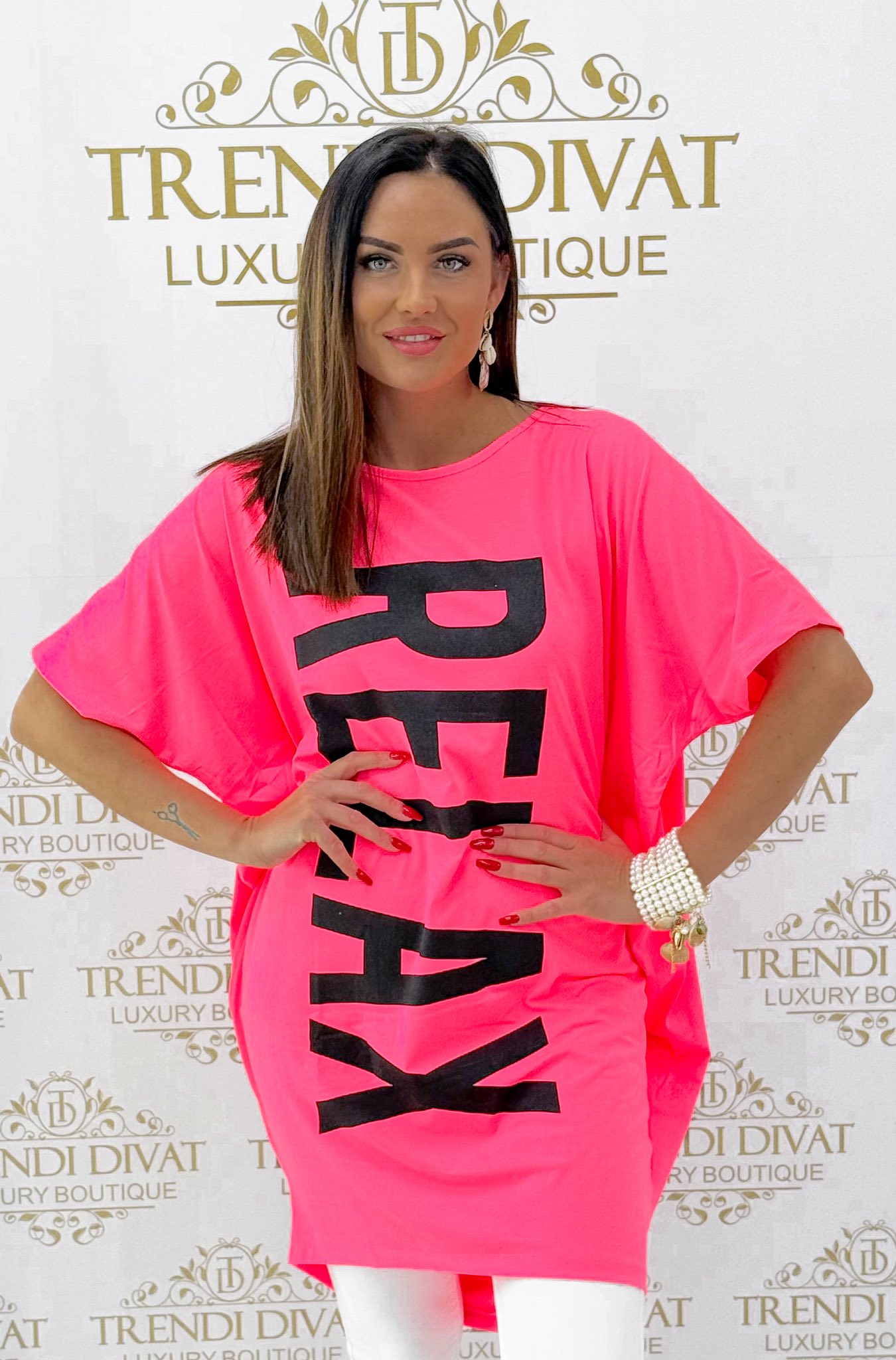 Laza fazonú, elől rövidebb fazonú, "Relax" feliratos tunika - Image 7