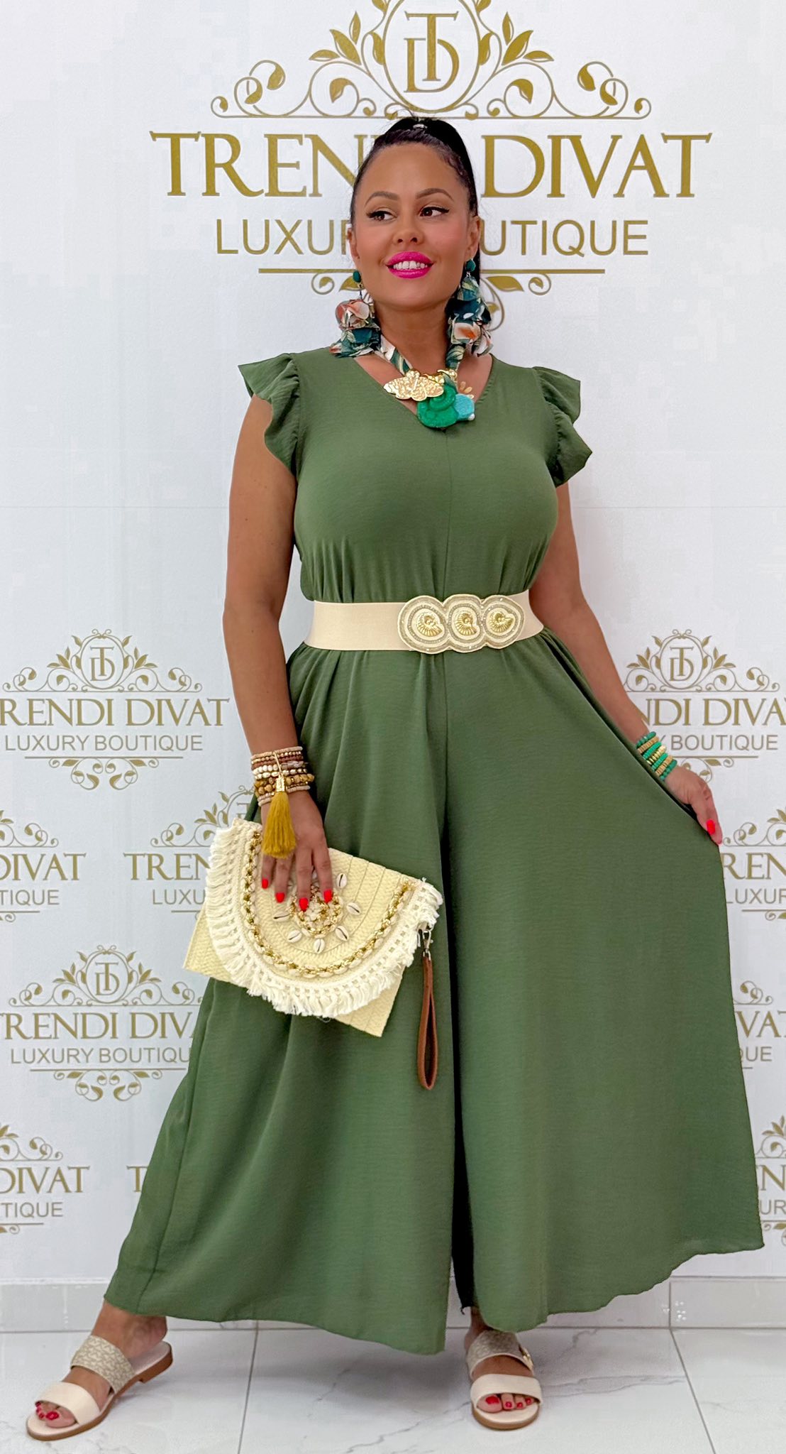 Nyitott hátú, fodros vállú, muszlin anyagú palazzo overál - Image 22