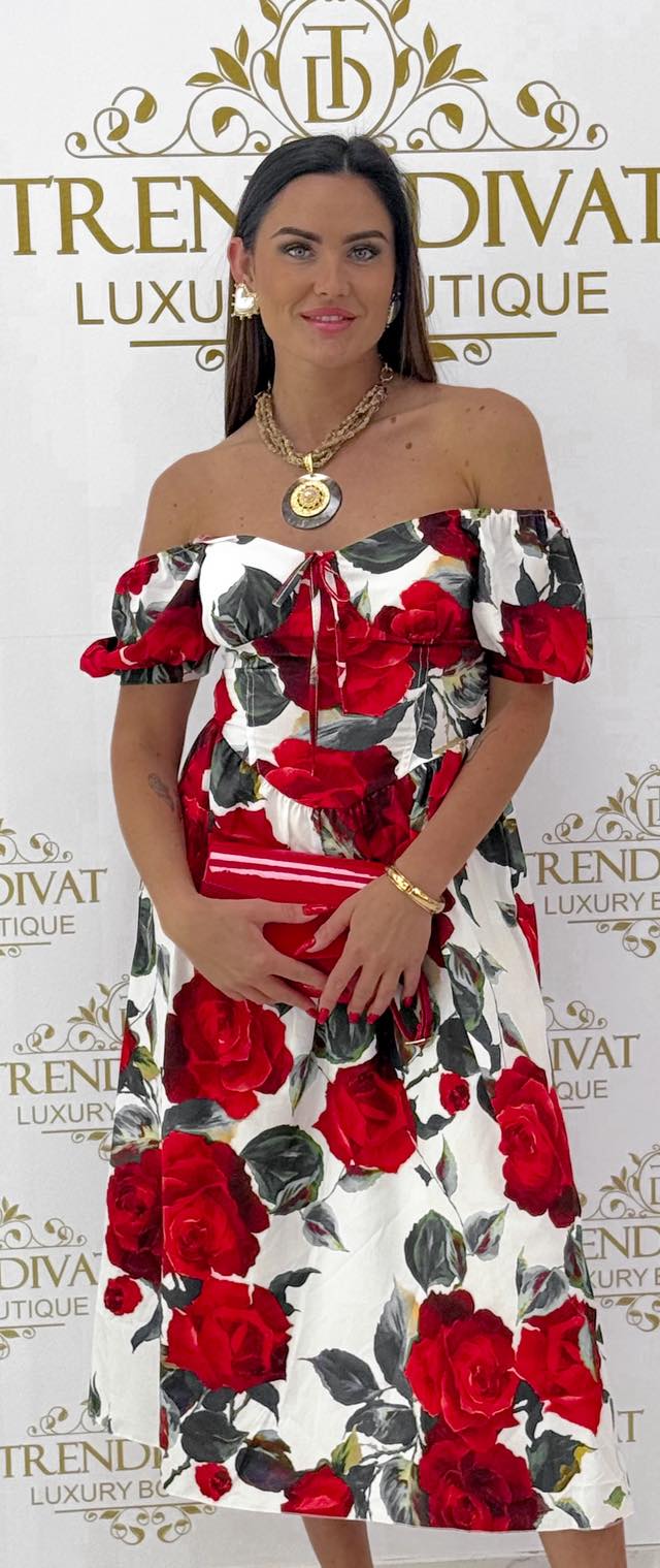 Puffos ujjú, különleges fazonú, rózsa mintás, zsebes midi ruha - Image 7