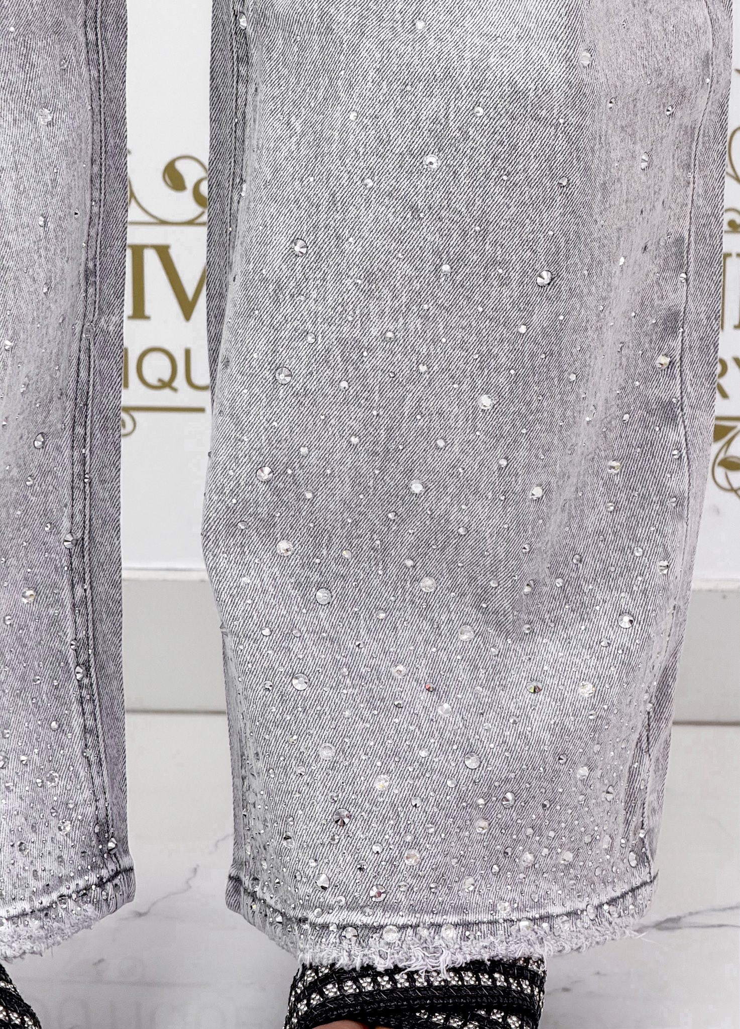 Ezüst színű kövekkel díszített, szürke színű palazzo farmernadrág "H3771" - Image 6