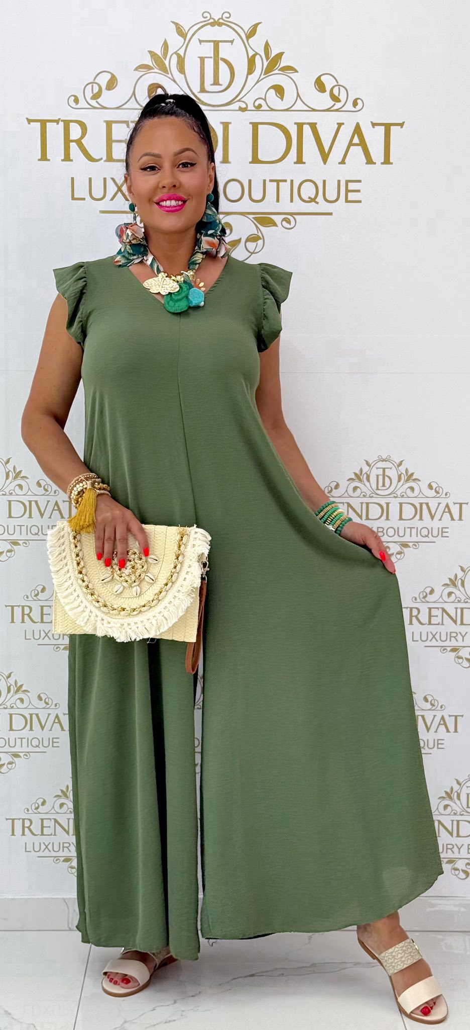 Nyitott hátú, fodros vállú, muszlin anyagú palazzo overál - Image 25