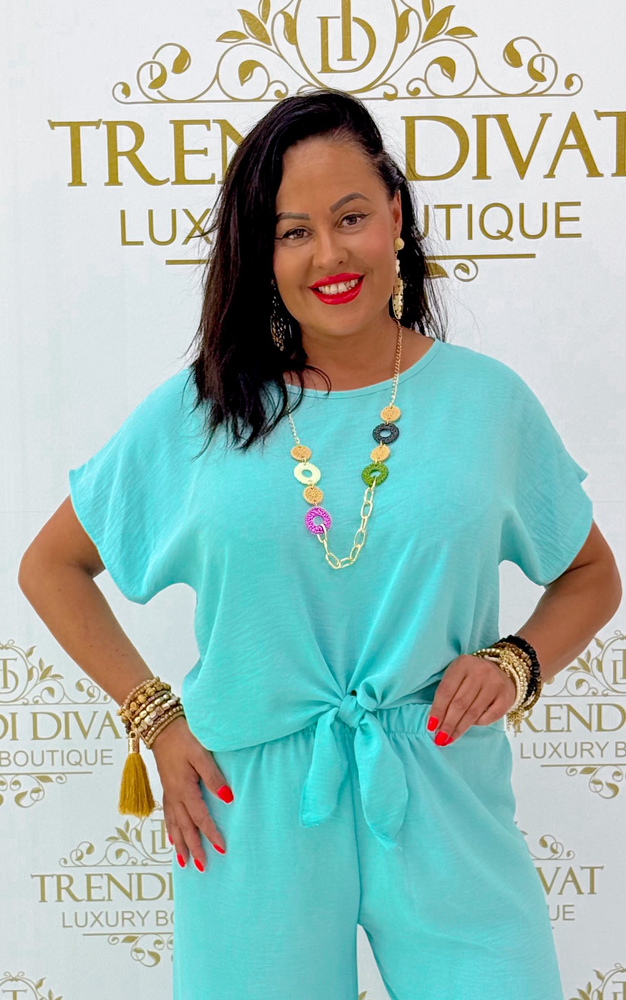 Elől megkötős felsőrészes, muszlin anyagú palazzo együttes, ajándék nyaklánccal - Image 12